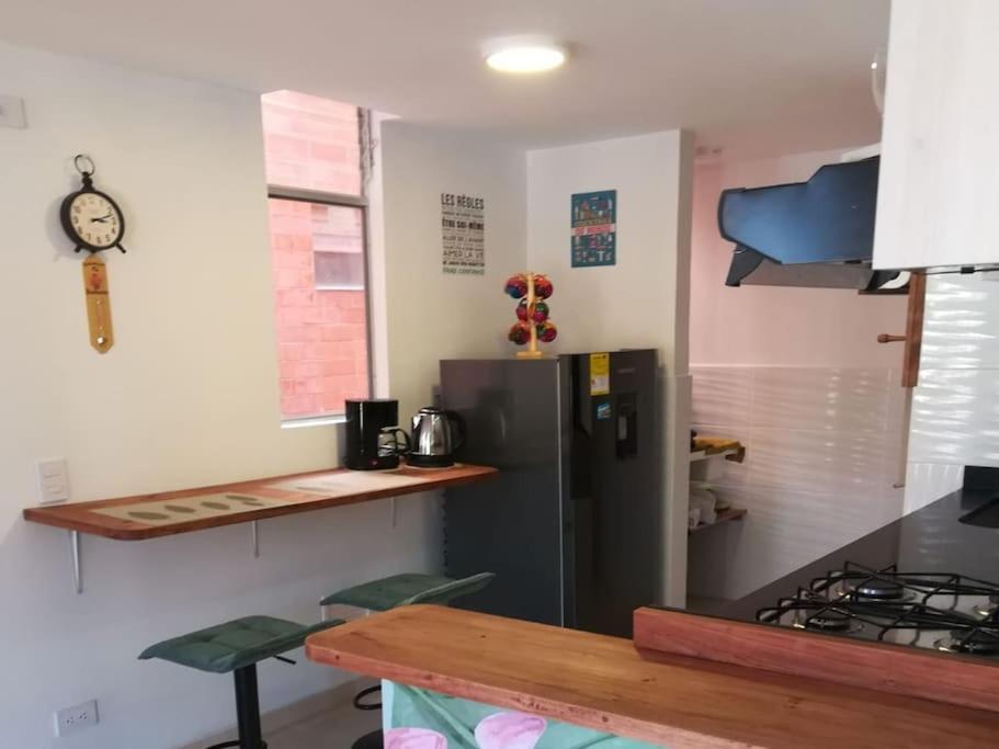Apartment Comodo En *